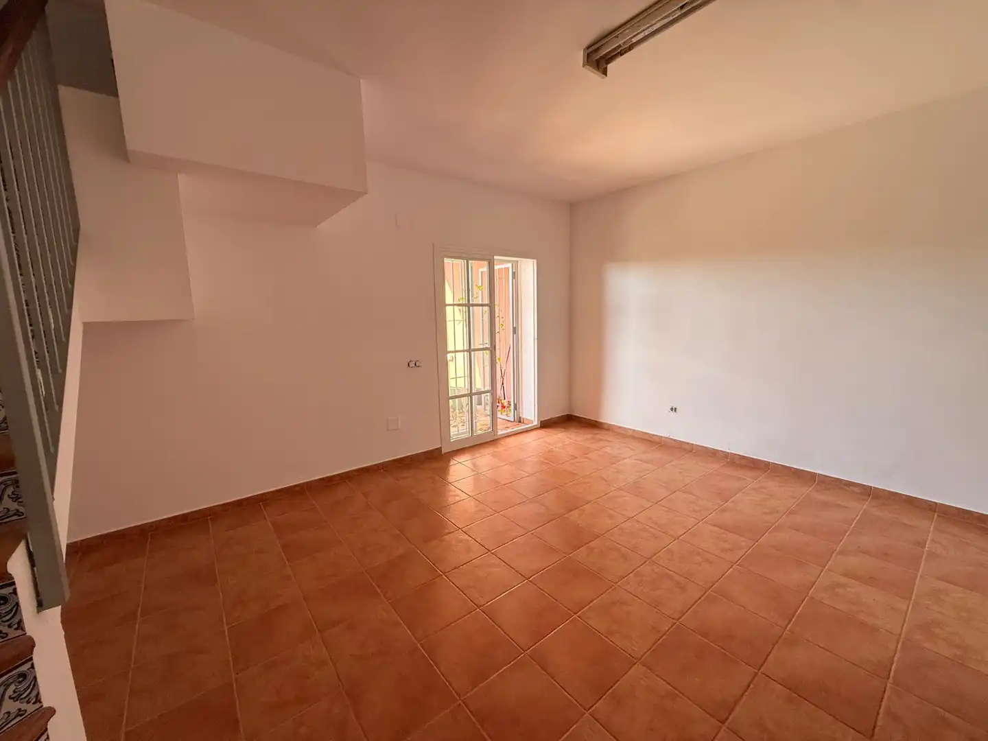 Sala d'estar de Casa adosada en venda en Huerta Fava - Santiago