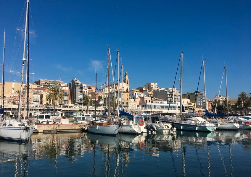Exterior view of Single-family semi-detached to rent in El Masnou  with Air Conditioner, Heating and Parquet flooring