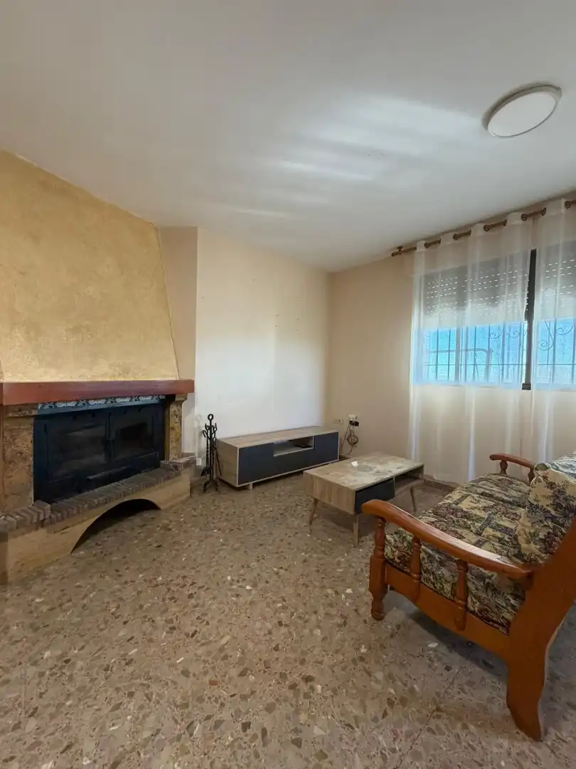 Wohnzimmer von Country house zum Verkauf in Onda mit Privatgarten, Abstellraum und Schwimmbad