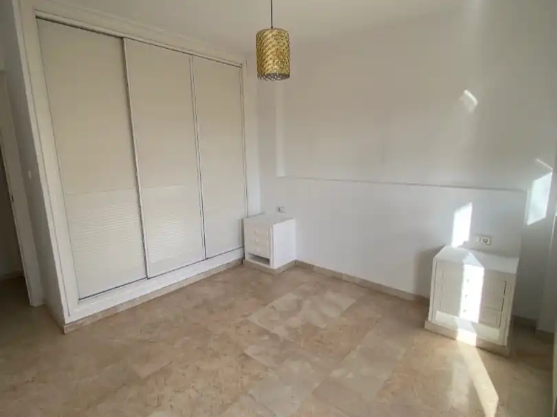 Maisonette zur Miete in  Granada Capital mit Klimaanlage, Terrasse und Balkon