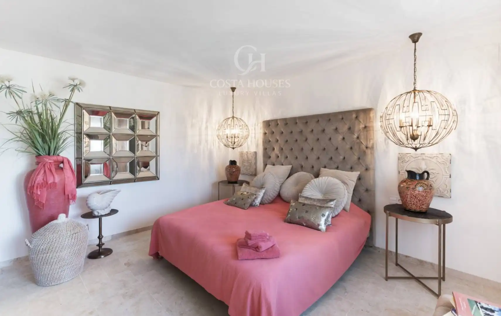 Detached house with pool for sale in Casco Urbano, imagen 13