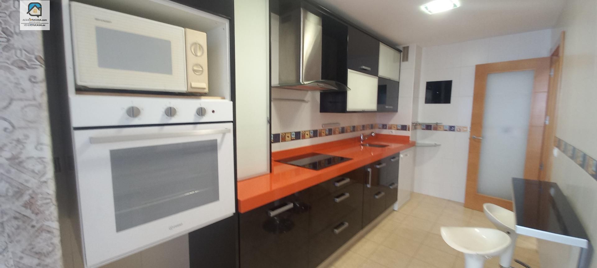 Kitchen of Flat for sale in Valladolid Capital  with Heating and Storage room