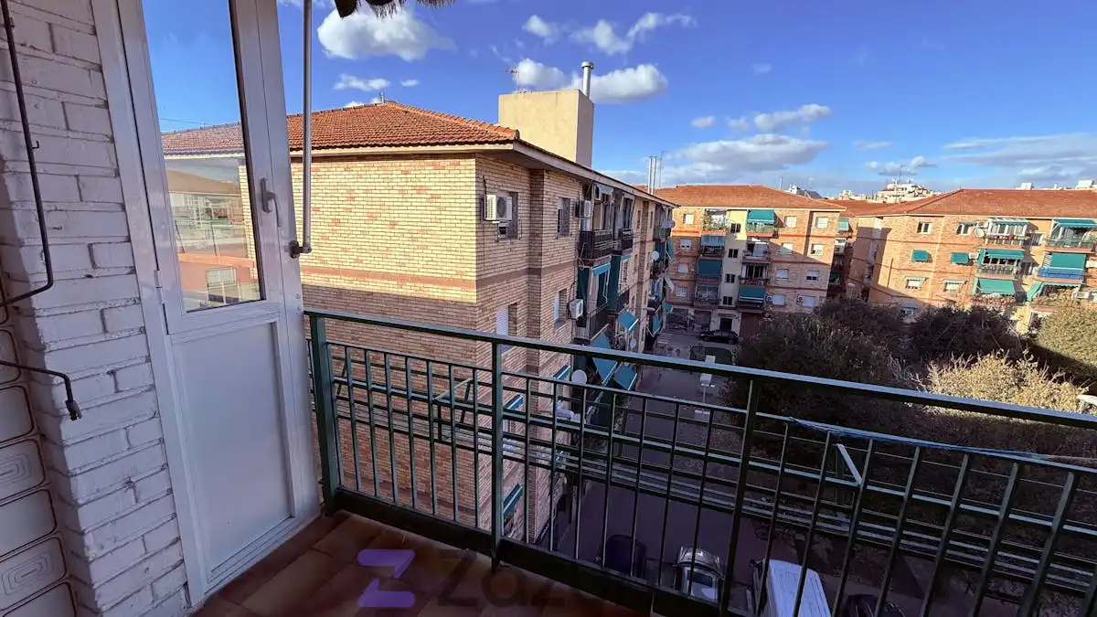 Flat with lift to rent in C. Urano, imagen 21