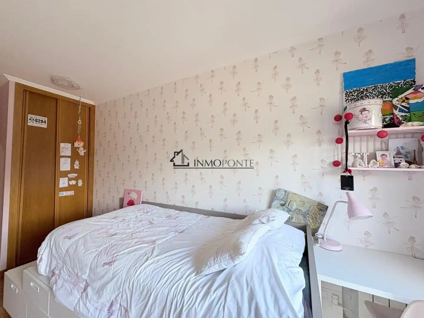 Bedroom of Flat for sale in Pontevedra Capital   with Heating, Storage room and Swimming Pool