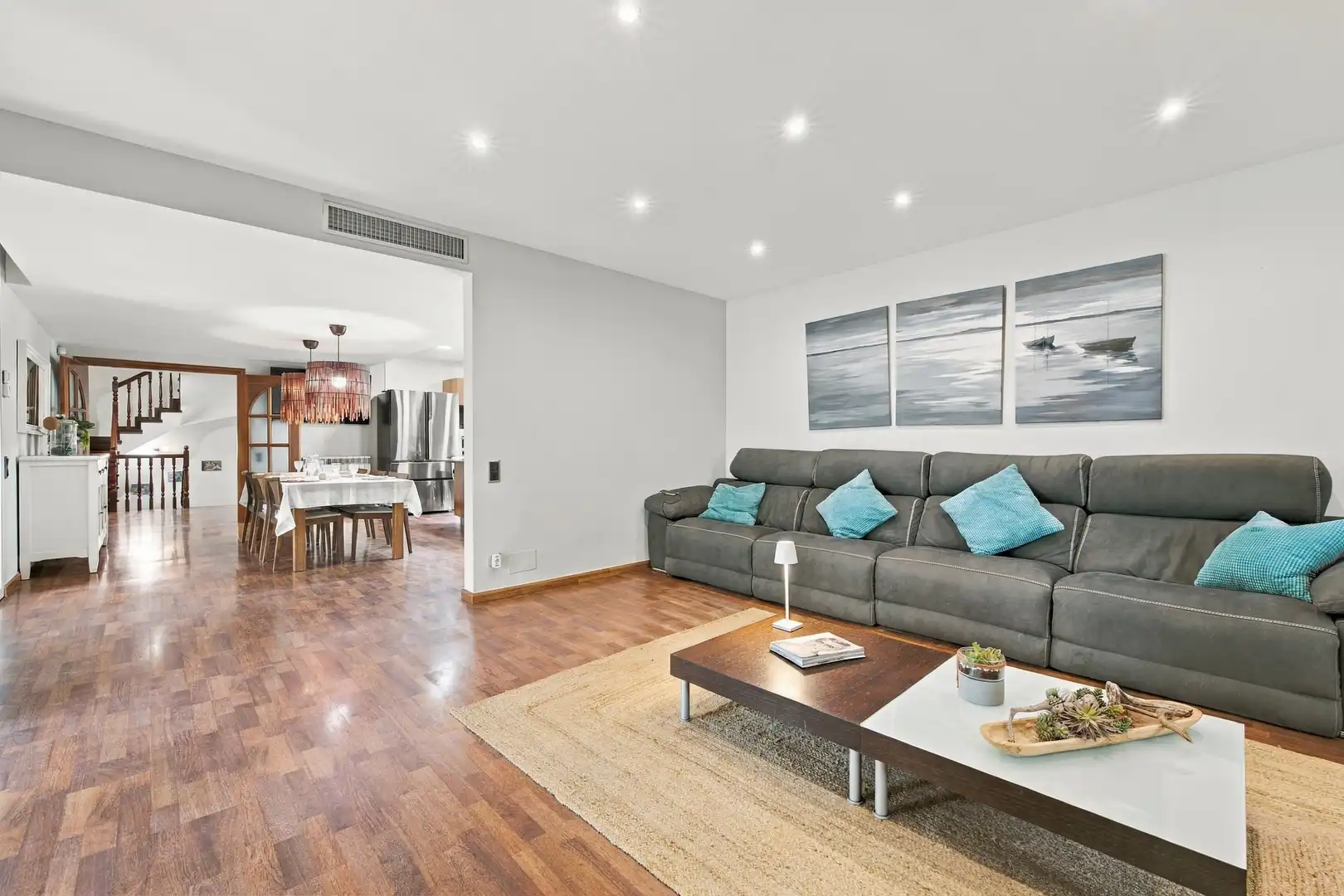 Sala de estar de Casa o chalet en venta en Sant Vicenç de Montalt con Aire acondicionado, Calefacción y Parquet