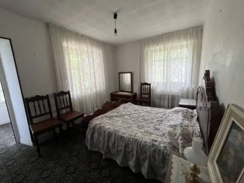 Dormitori de Casa o xalet en venda en Riotuerto amb Calefacció i Jardí privat