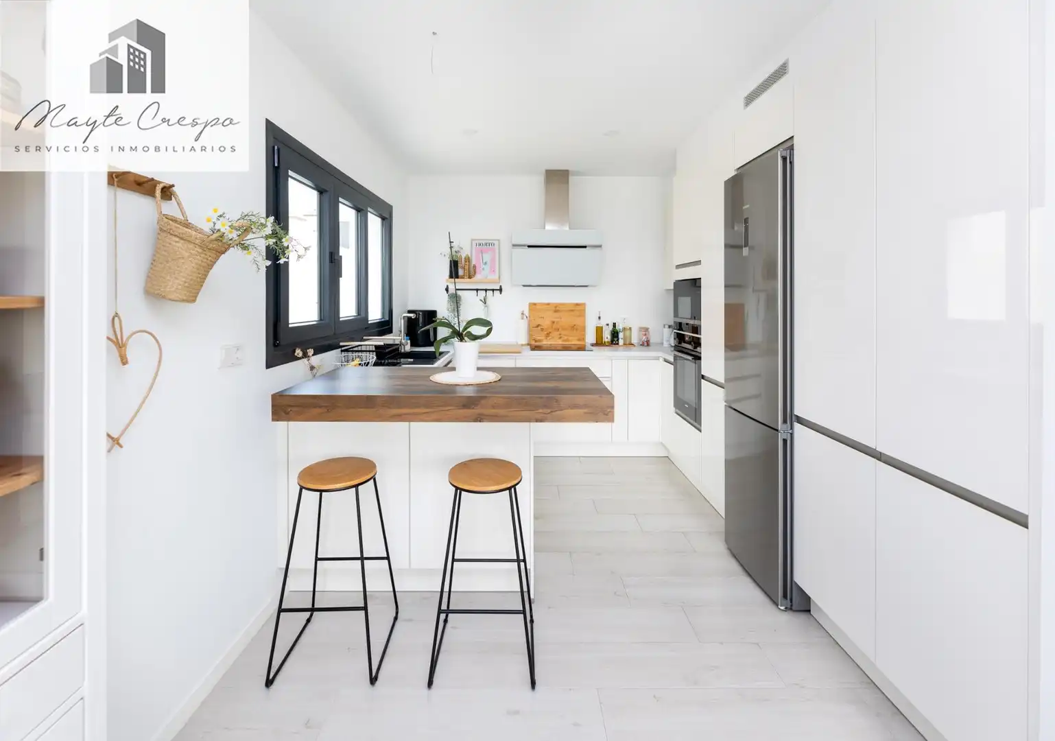 Cocina de Casa o chalet en venta en La Zubia con Terraza y Piscina