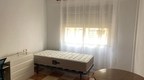 Photo 3 of Flat for rent in Calle Doctor Marañón, 10, Plaza de Toros, Granada Capital