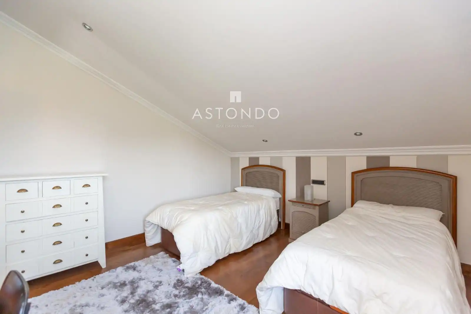 Habitación de Casa o chalet en venta en Bareyo con Calefacción, Jardín privado y Terraza