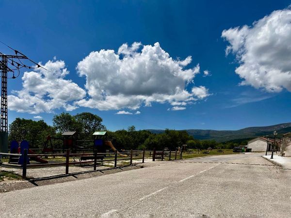 Vista exterior de Residencial en venda en Pinilla del Valle