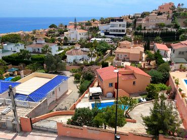 Villa avec piscine à vendre à Calle Biar 47