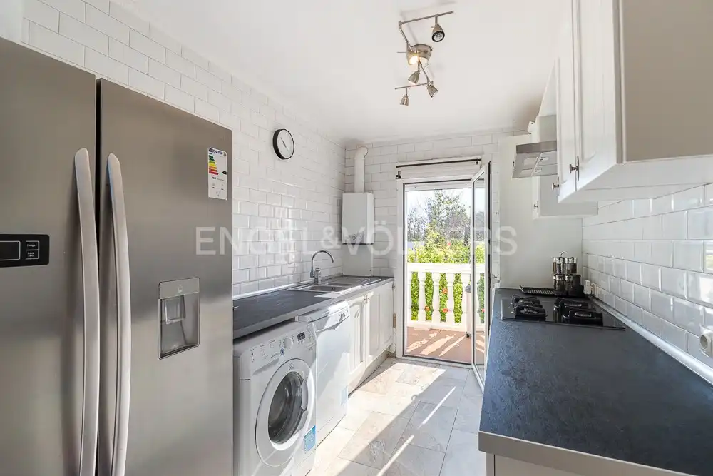 Cocina de Casa o chalet de alquiler en Turís con Aire acondicionado, Calefacción y Jardín privado