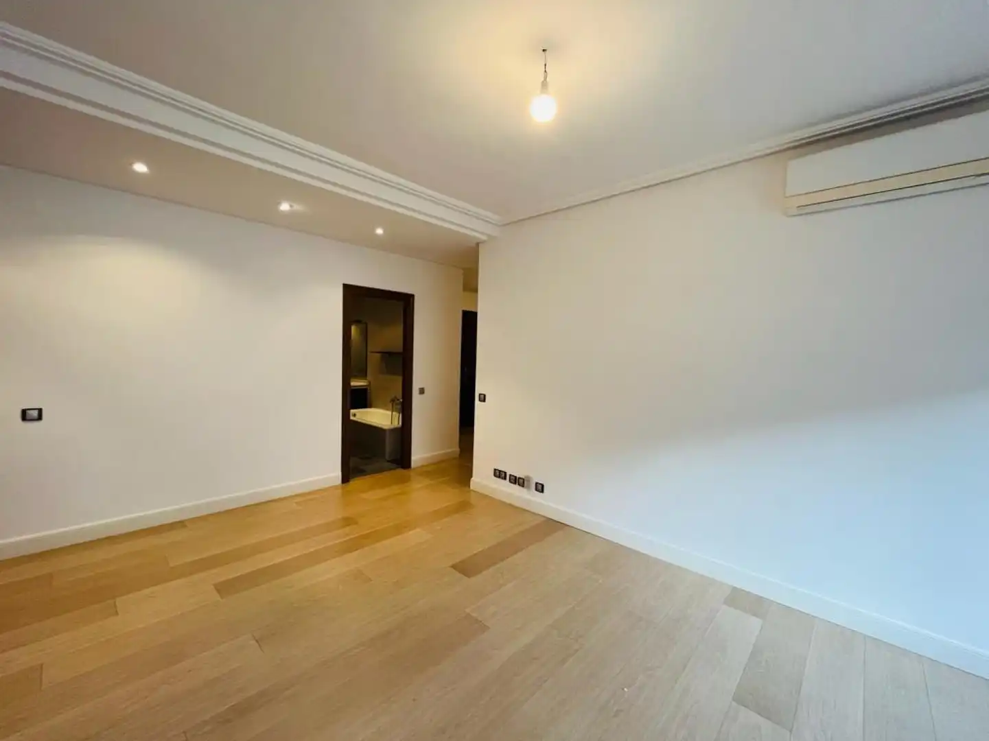 Piso de alquiler en  Logroño con Aire acondicionado, Calefacción y Terraza