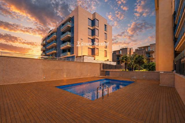 Ático en Venta en Mare de Deu de Montserrat en Platja de la Paella