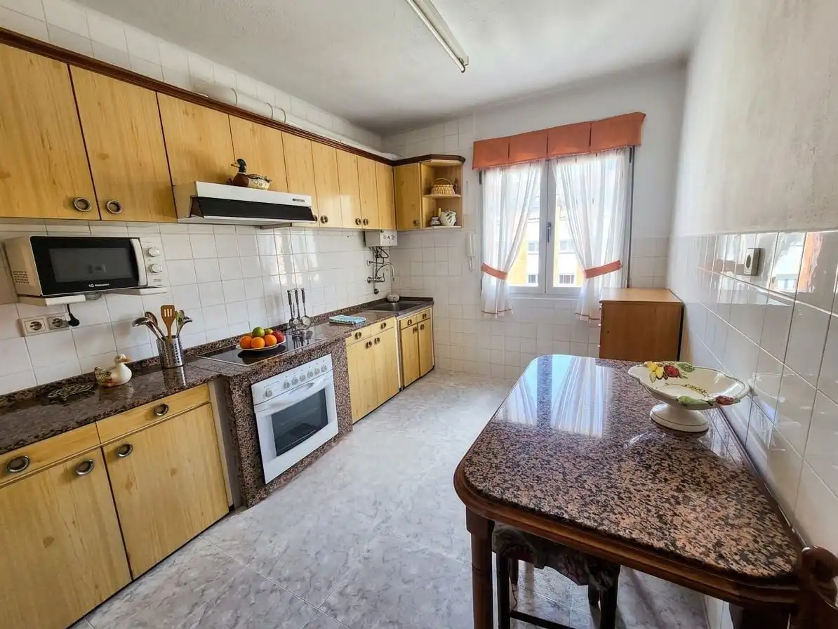 Cocina de Piso en venta en Siero con Calefacción y Trastero