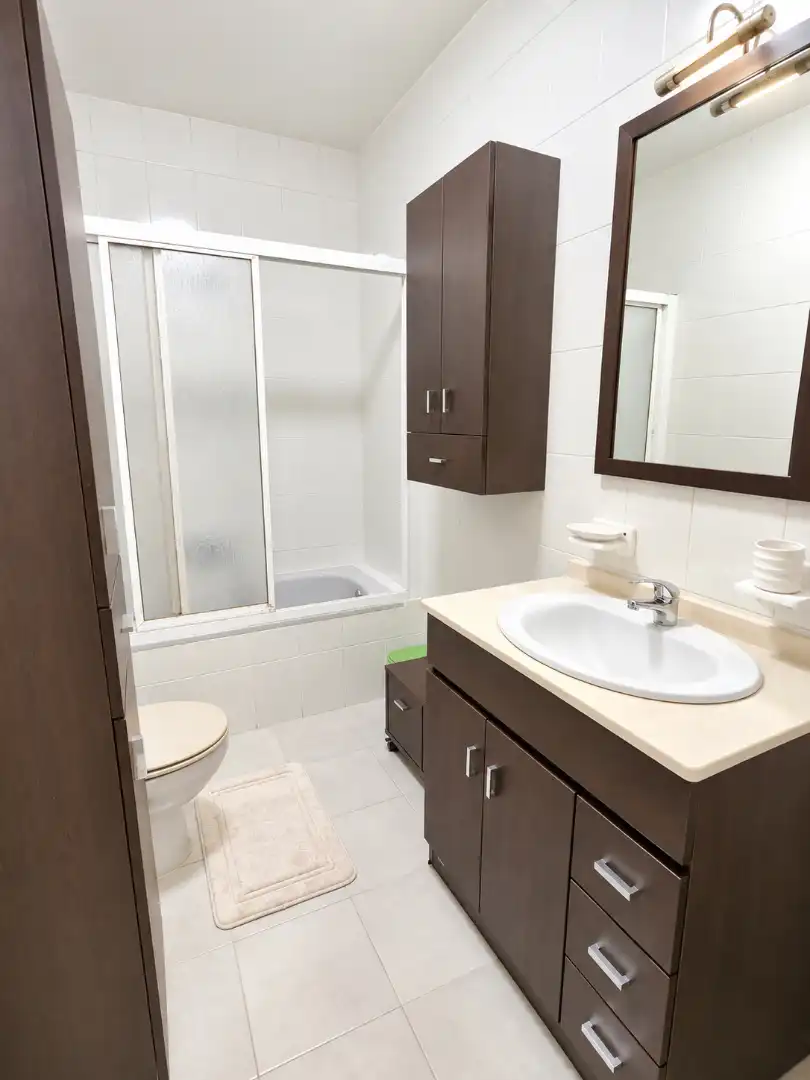 Bathroom of Flat for sale in Aguiño