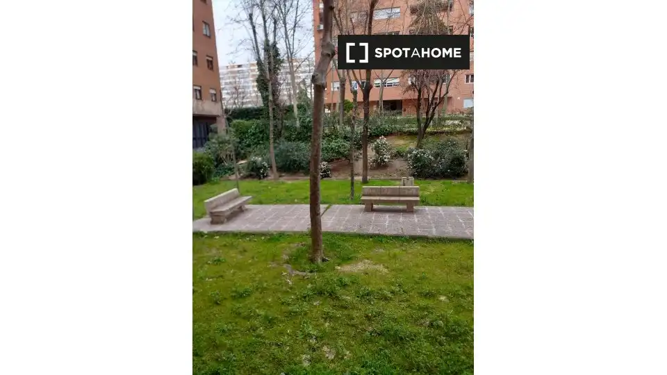 Exterior view of Flat for rent in Madrid  with Air Conditioner, Heating and Furnished
