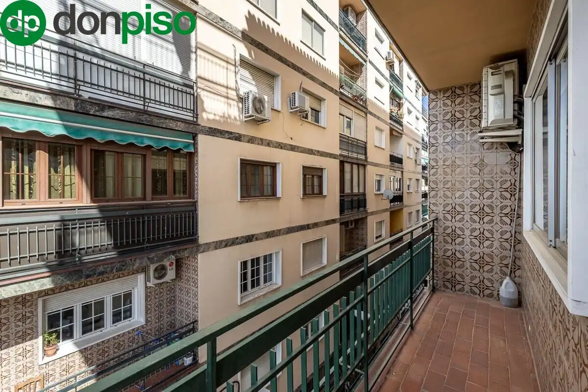 Balcony of Flat for sale in Granada  with Air Conditioner, Heating and Terrace