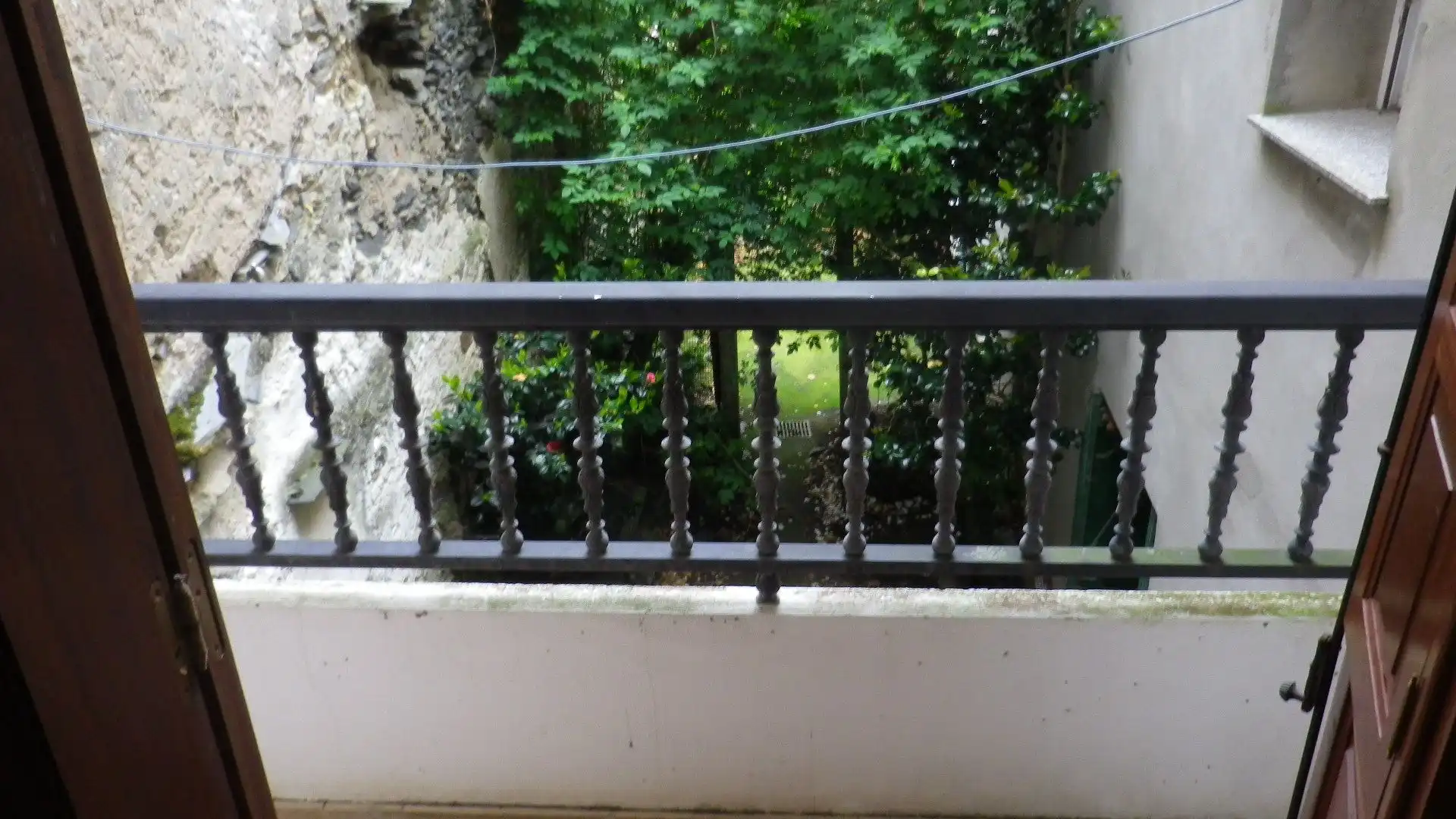 Terrasse von Einfamilien-Reihenhaus zum Verkauf in Viveiro mit Heizung, Privatgarten und Terrasse