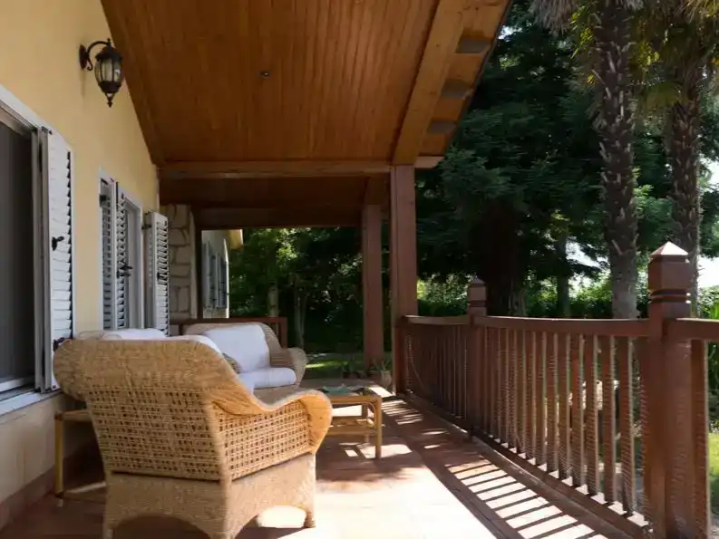 Terrassa de Casa o xalet en venda en Ponferrada amb Piscina i Balcó