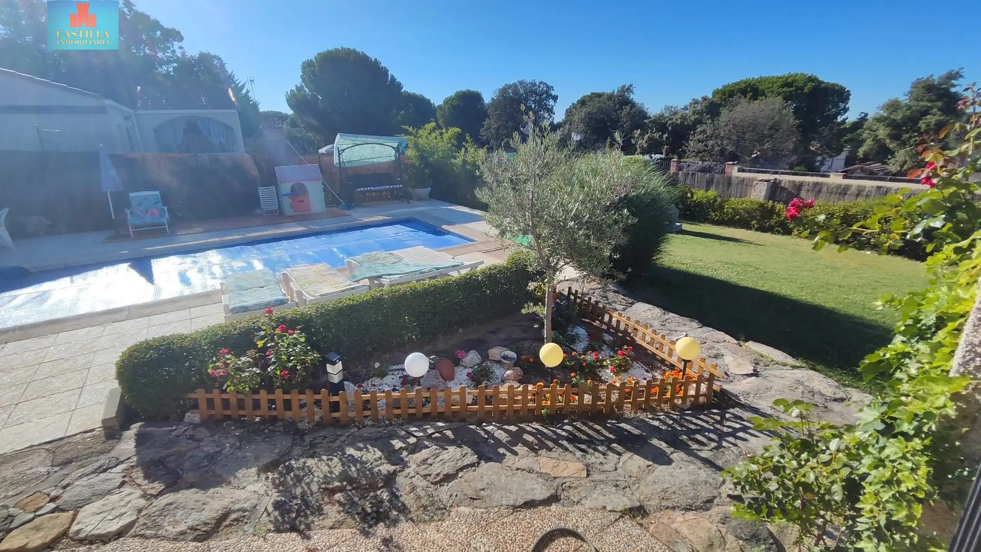 Jardí de Casa o xalet en venda en Peñalba de Ávila amb Calefacció, Jardí privat i Traster