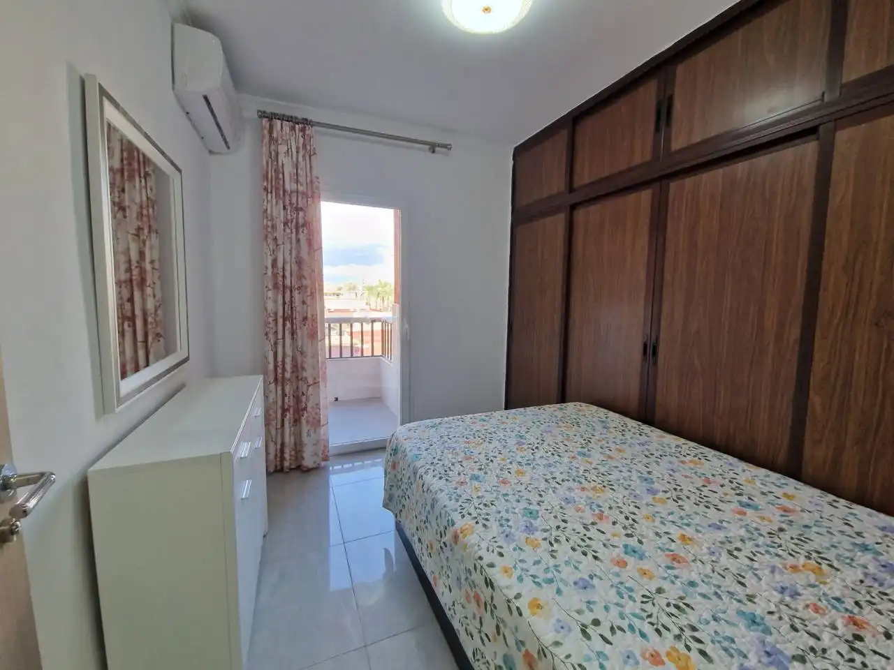Piso de alquiler en Benalmádena, Málaga