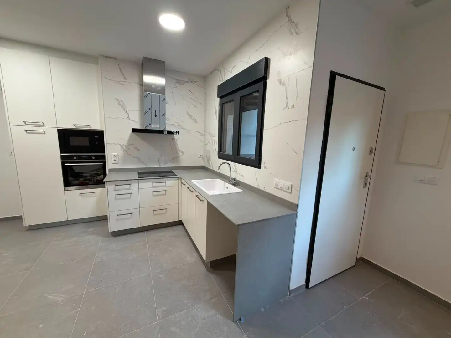Appartement avec ascenseur à vendre à Carrer Poliesportiu