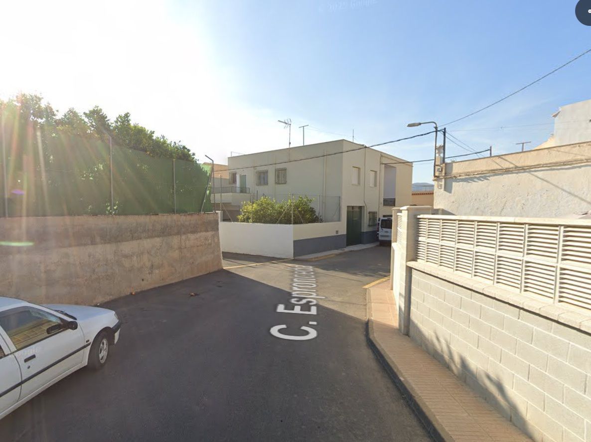 Vista exterior de Dúplex en venda en Berja