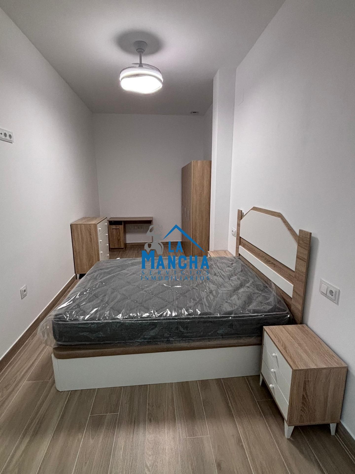 Bedroom of Flat for sale in  Albacete Capital  with Air Conditioner and Heating