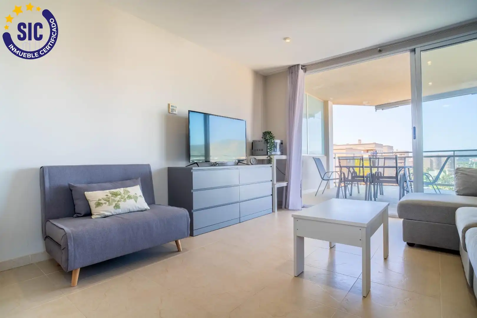 Sala d'estar de Apartament en venda en Oropesa del Mar / Orpesa amb Aire condicionat, Jardí privat i Terrassa