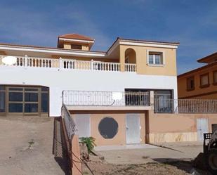 Vista exterior de Edifici en venda en Huércal de Almería