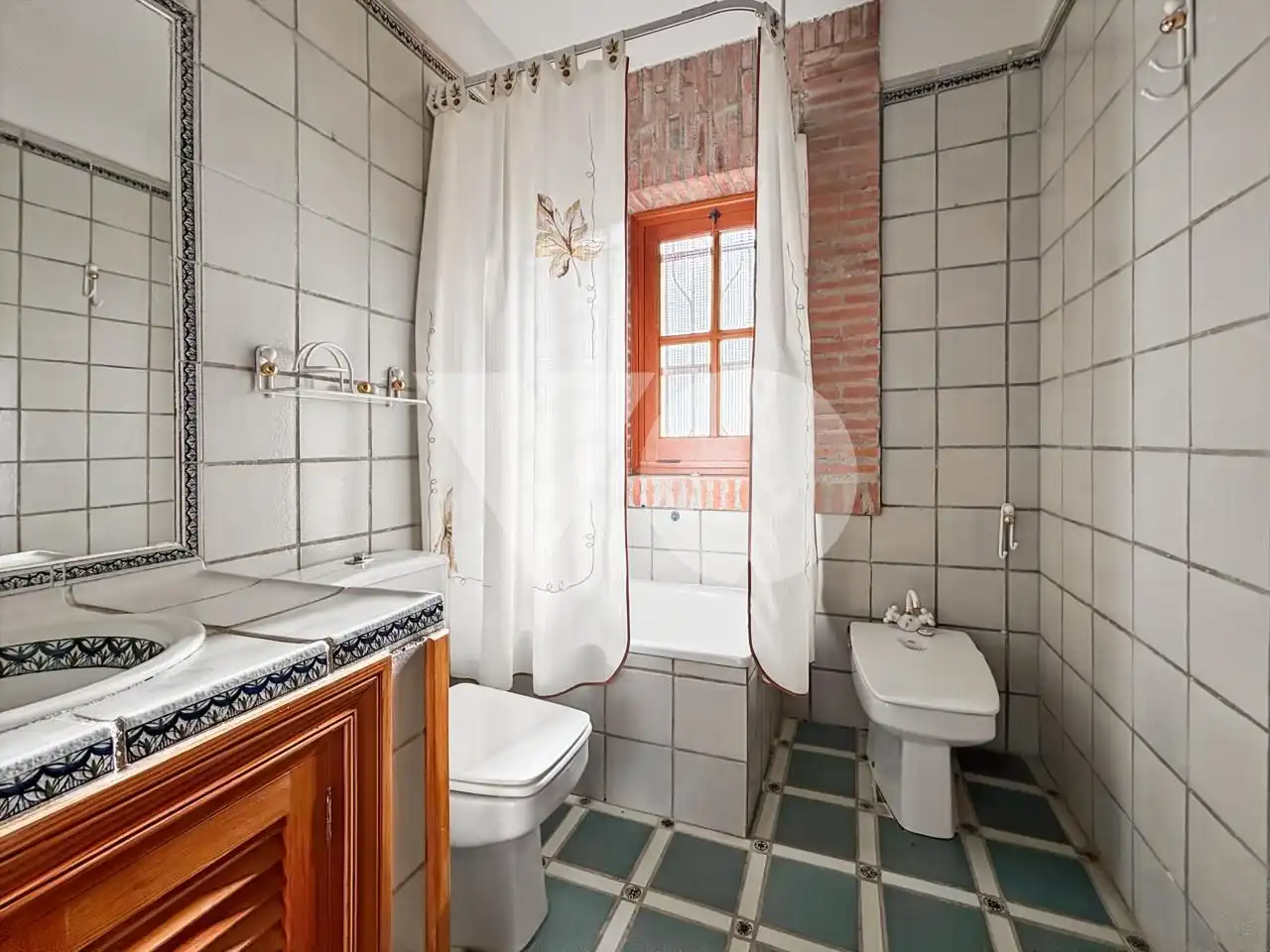 Baño de Finca rústica en venta en Valdemorillo con Calefacción y Jardín privado