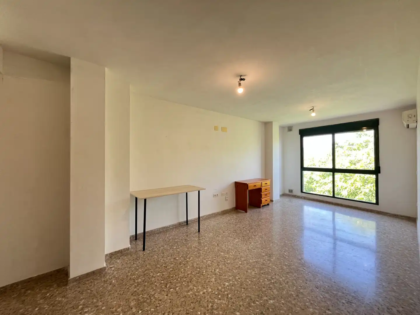 Living room of Flat for sale in Faura  with Air Conditioner and Oven