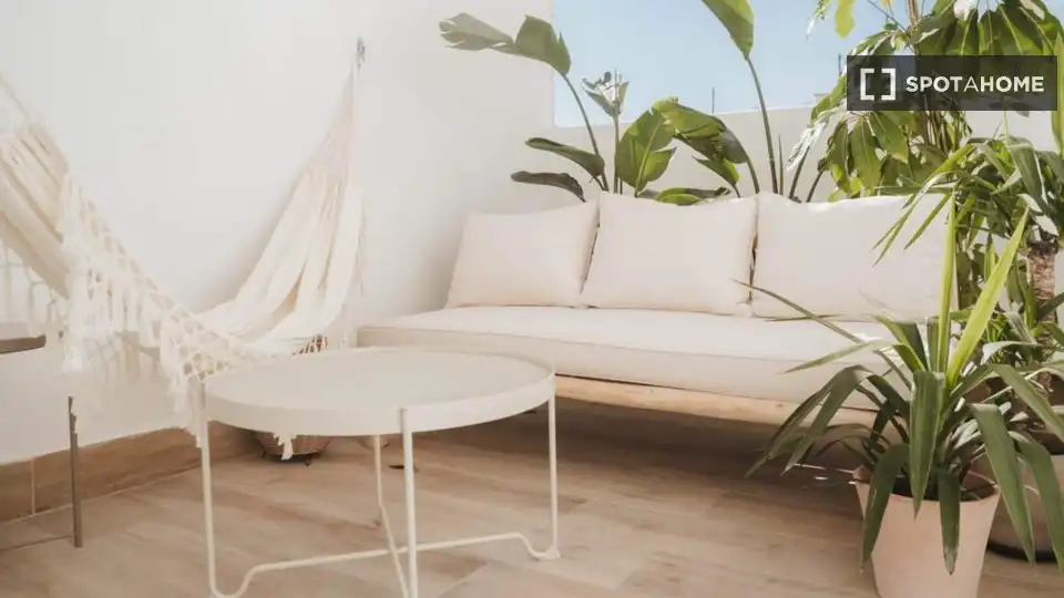 Balcony of Flat for rent in Valencia  with Air Conditioner, Heating and Furnished