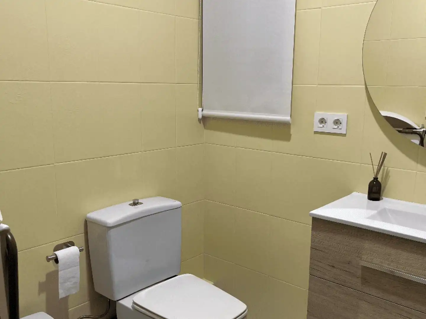 Bathroom of Flat for rent in Donostia - San Sebastián   with Furnished and Washing machine