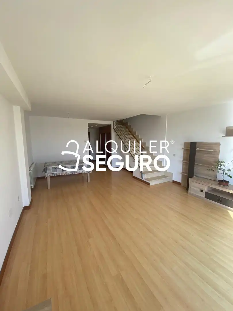 Sala de estar de Piso de alquiler en Horche con Calefacción y Terraza