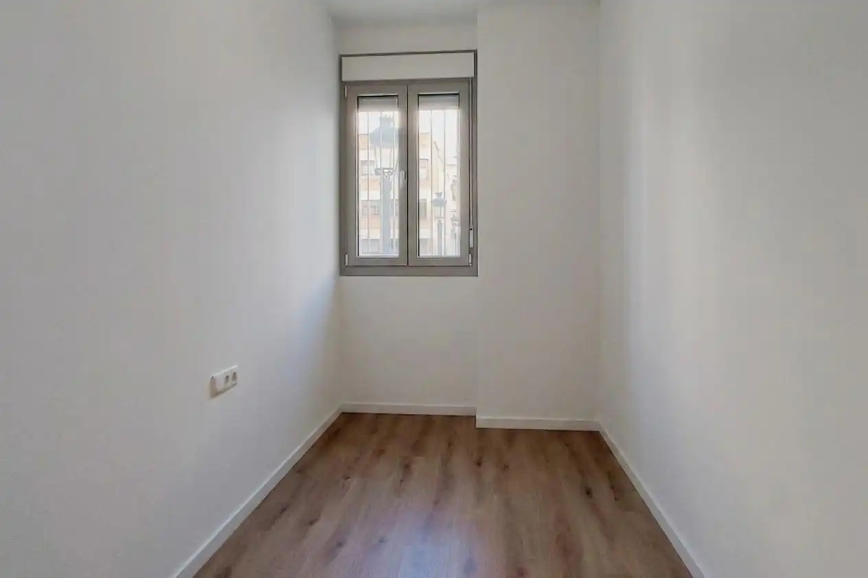 Schlafzimmer von Wohnung zum Verkauf in Valencia mit Heizung, Abstellraum und Alarm