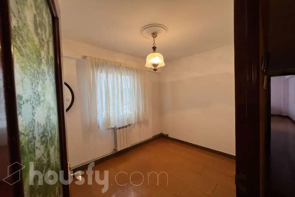 Habitación de Piso en venta en A Coruña Capital  con Calefacción