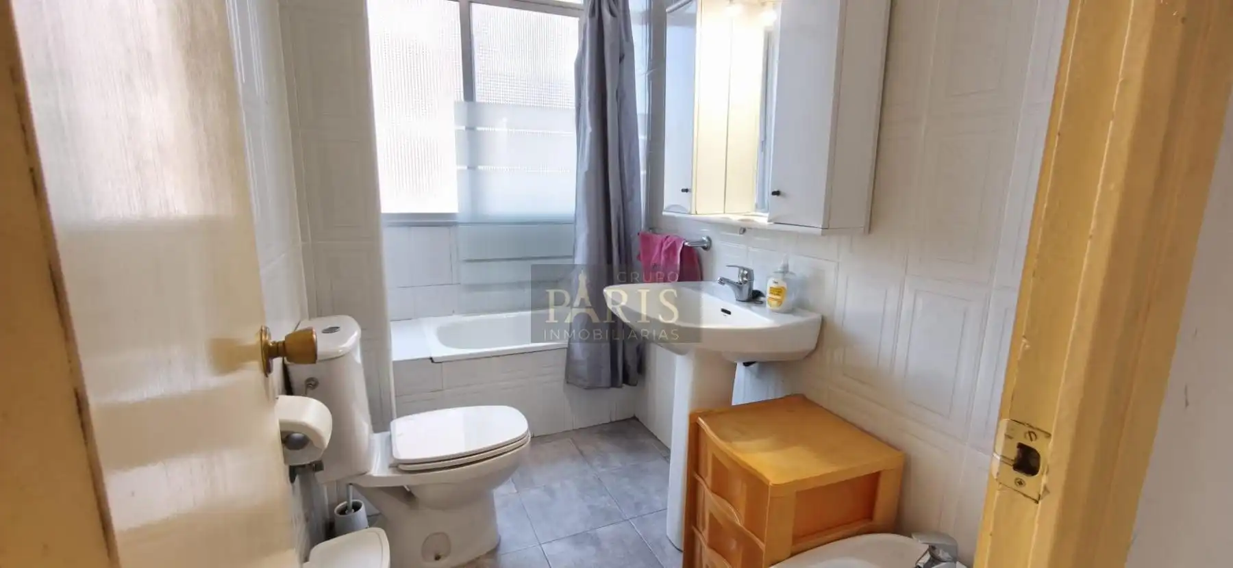 Badezimmer von Wohnungen zur Miete in Cartagena mit Möbliert
