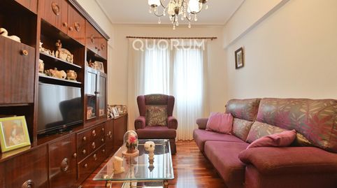 Foto 3 de Piso en venta en Calle Calle Los Puentes, Las Arenas, Getxo