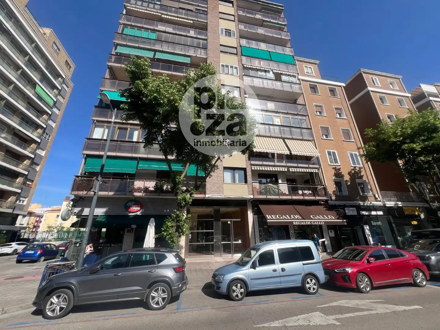Vista exterior de Piso en venta en Burgos con Terraza y Trastero
