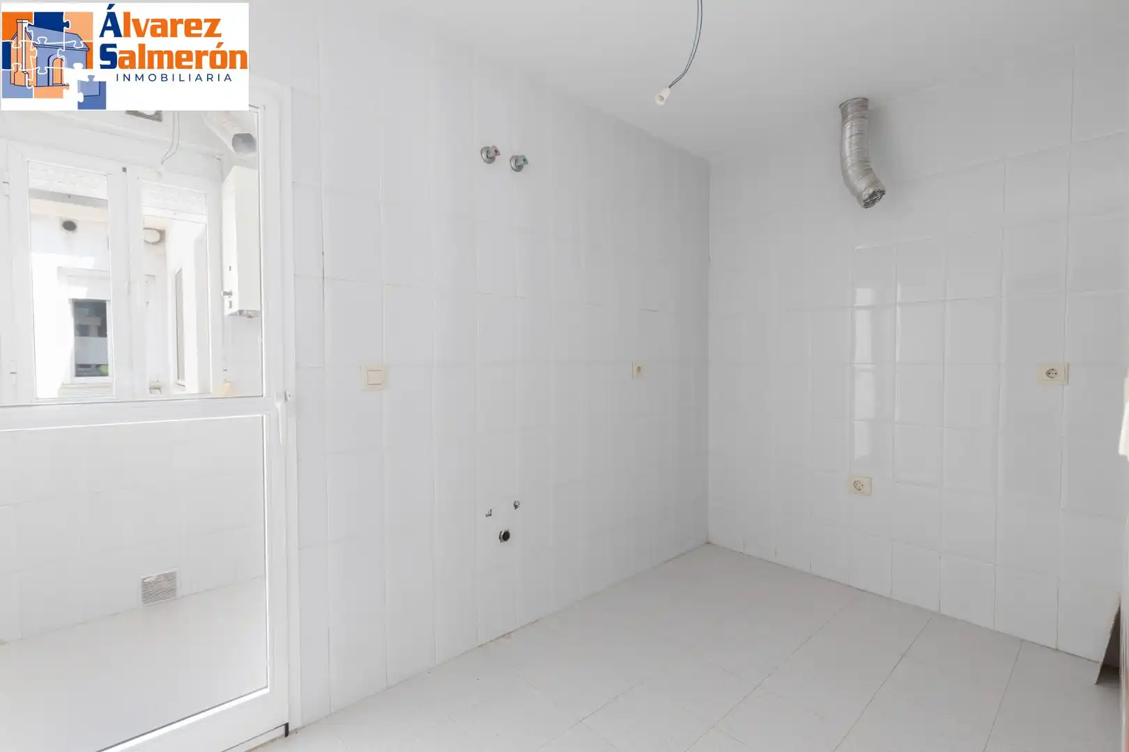 Cocina de Ático en venta en Cenes de la Vega con Terraza