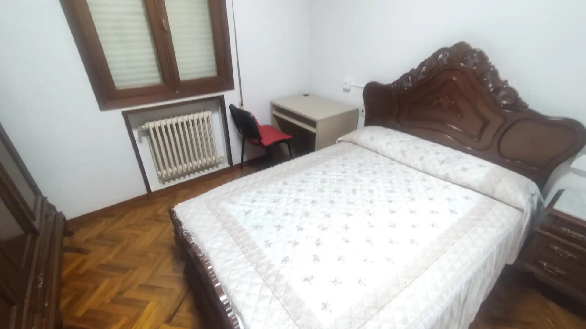 Bedroom of Flat for share in Ourense Capital   with Terrace, Furnished and Oven