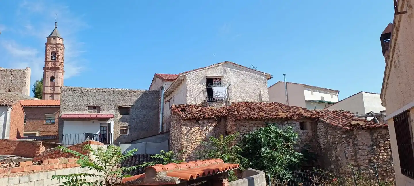 Vista exterior de Casa o xalet en venda en Ruesca amb Jardí privat
