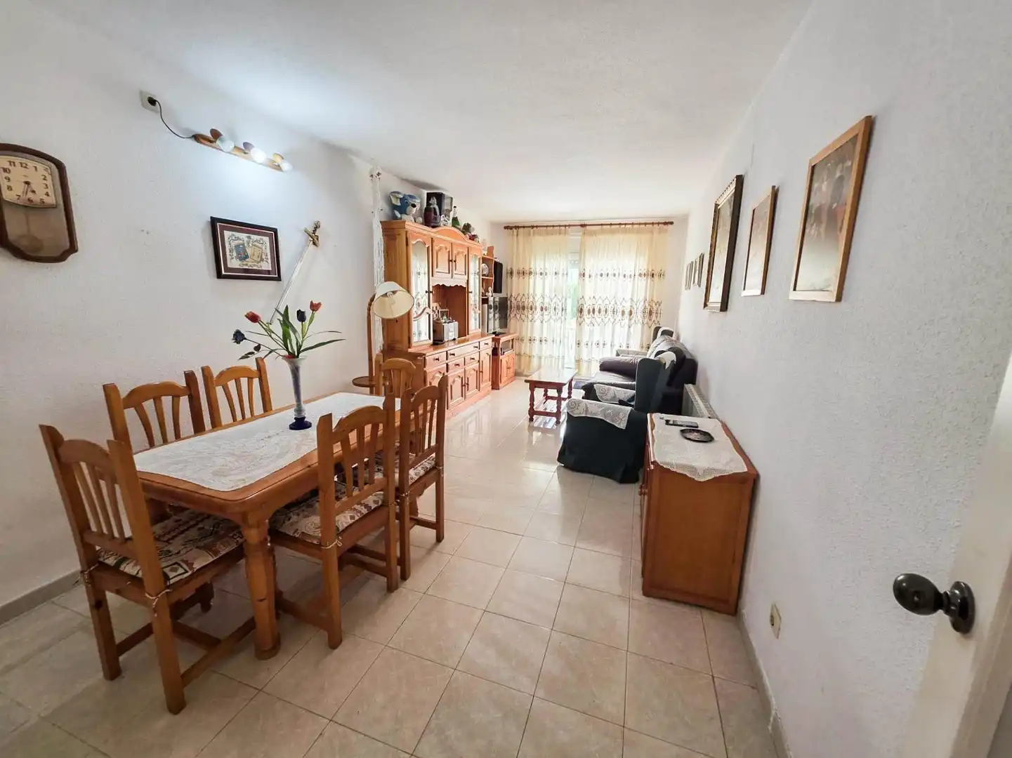 Sala de estar de Planta baja en venta en Cunit con Amueblado y Piscina comunitaria