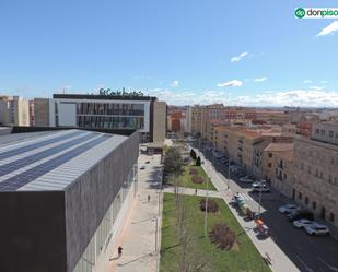 Exterior view of Flat for sale in Salamanca Capital  with Balcony