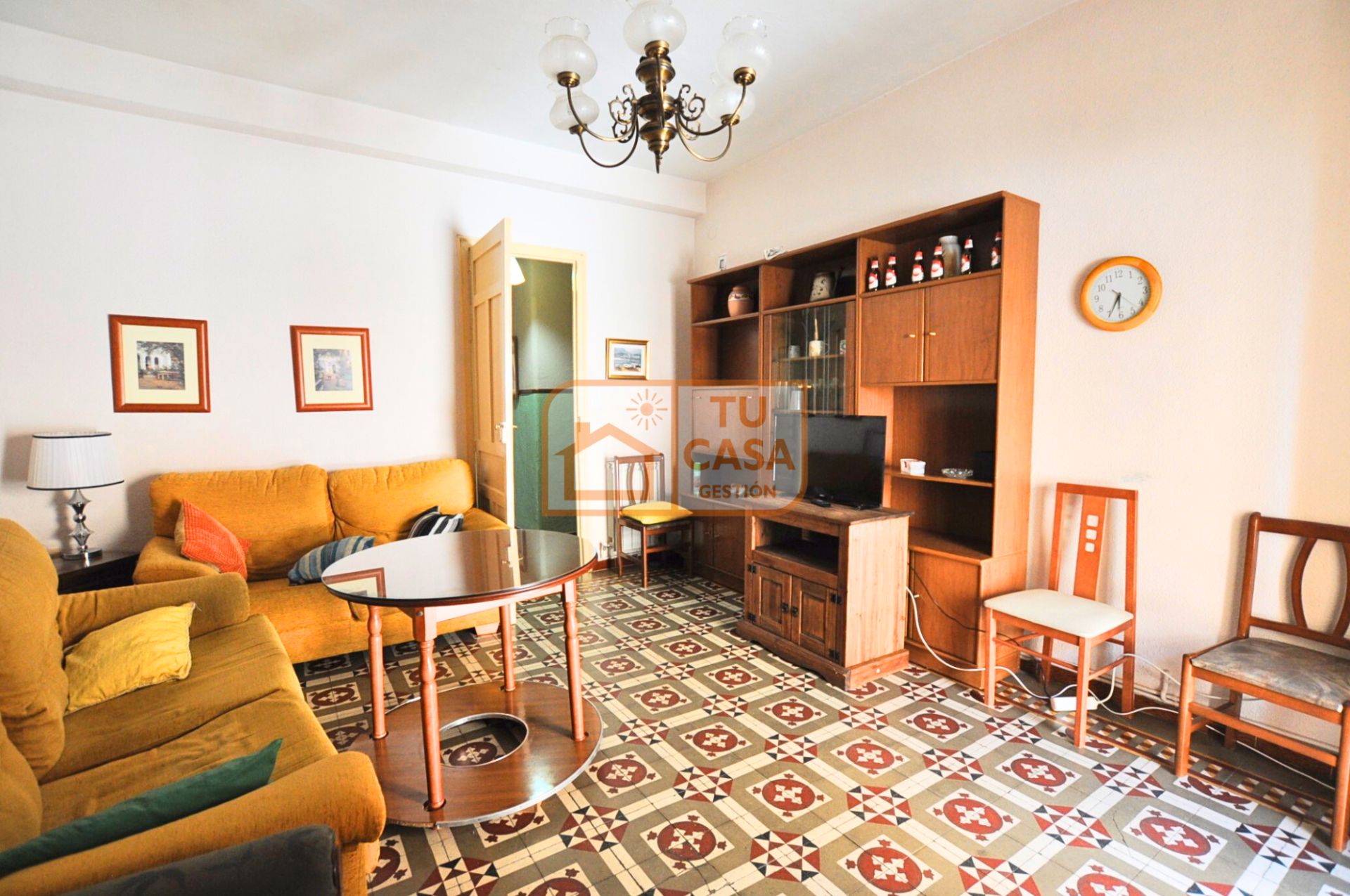 Living room of Flat to rent in Cáceres Capital  with Heating, Storage room and Furnished