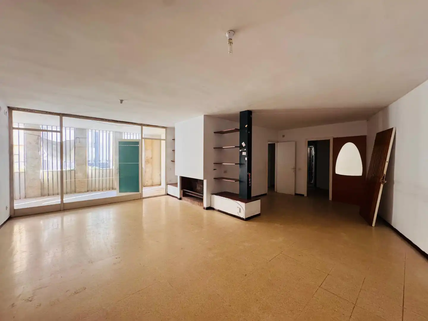 Sala de estar de Piso en venta en Palafrugell con Calefacción, Terraza y Balcón