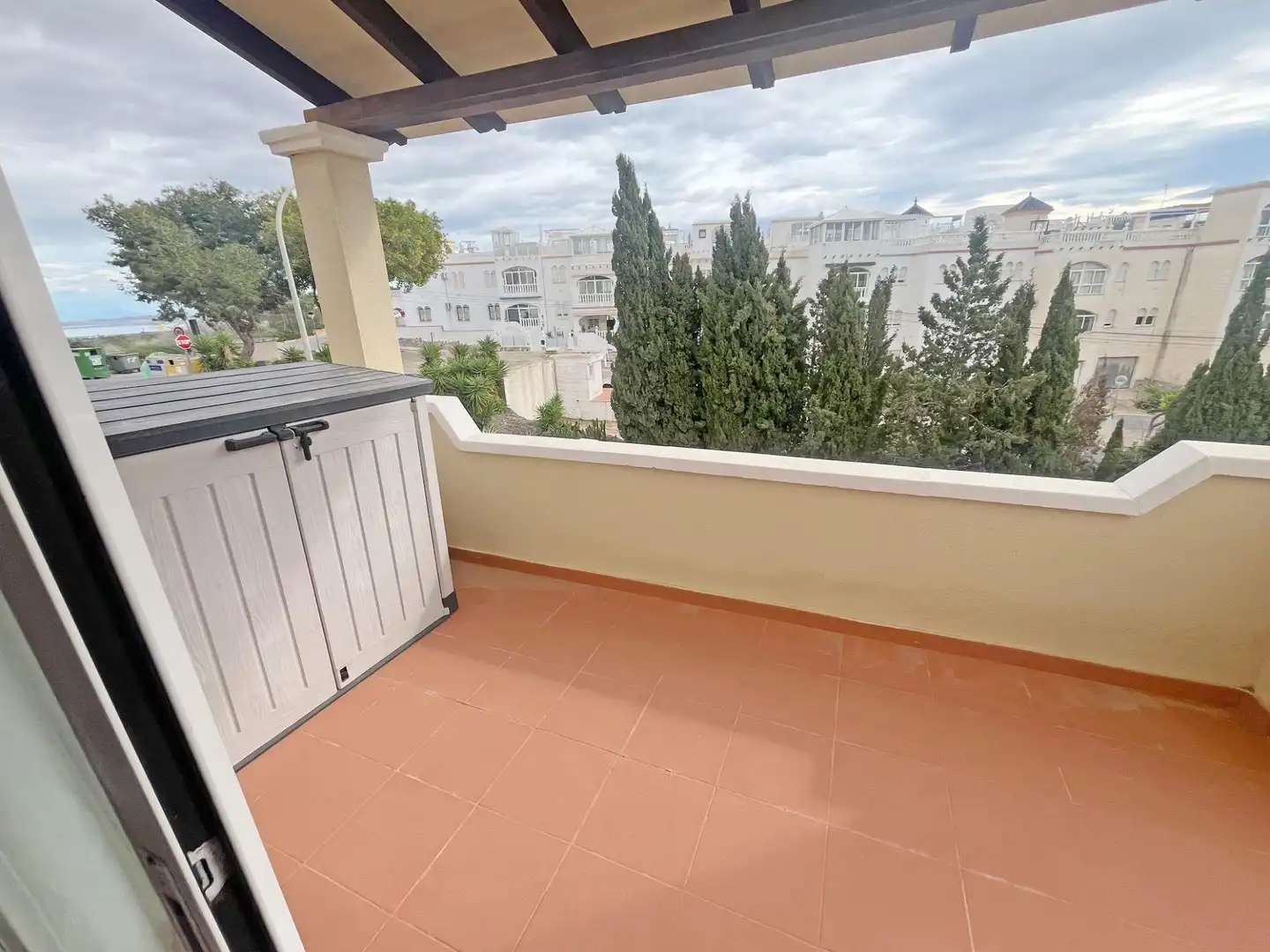 Terraza de Dúplex en venta en San Miguel de Salinas con Piscina, Amueblado y Piscina comunitaria