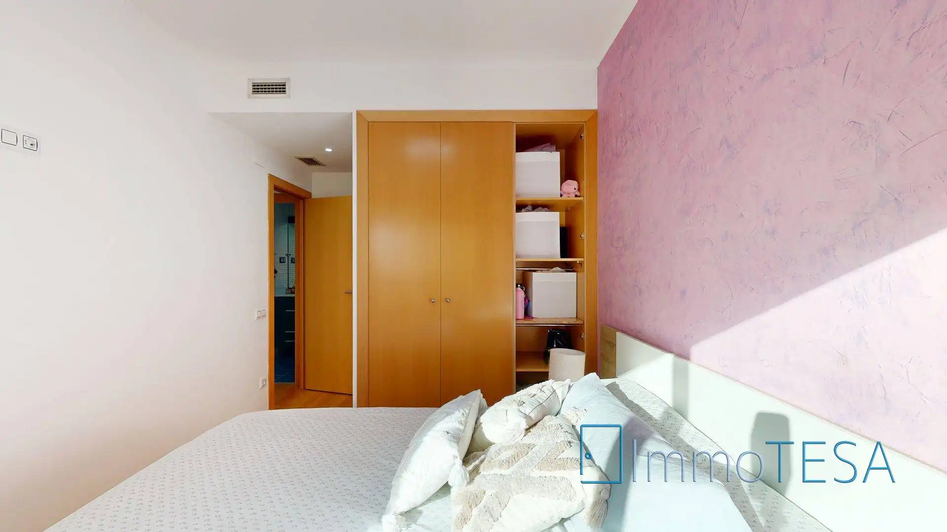 Bedroom of Flat for sale in Barberà del Vallès  with Air Conditioner, Heating and Parquet flooring